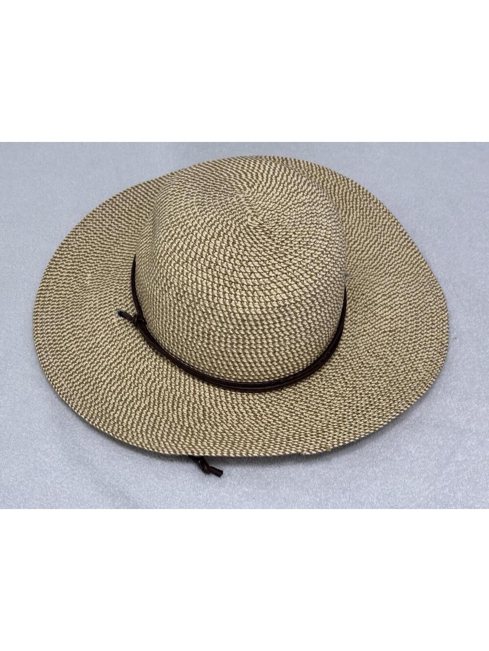 Solar Escape Hat One Size || pre-owned